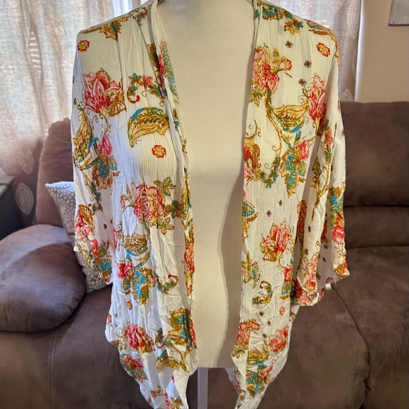 Boho Paisley Kimono - Picture 3 of 10